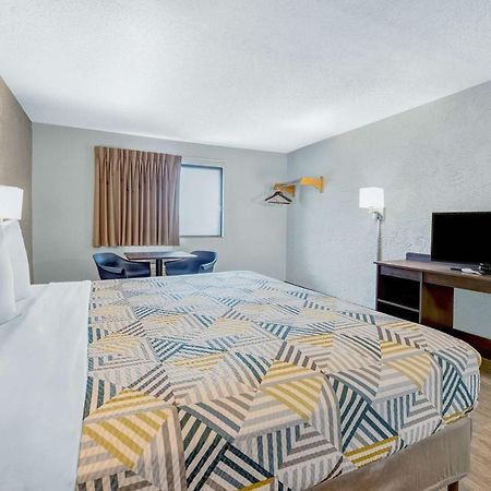 Motel 6-Elk Grove Village, Il - O'Hare Exteriör bild