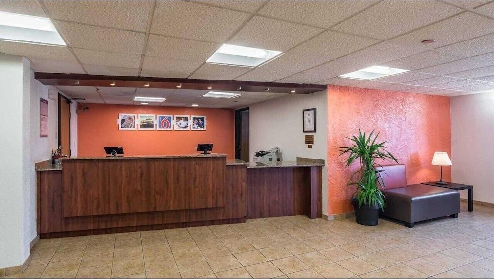 Motel 6-Elk Grove Village, Il - O'Hare Exteriör bild