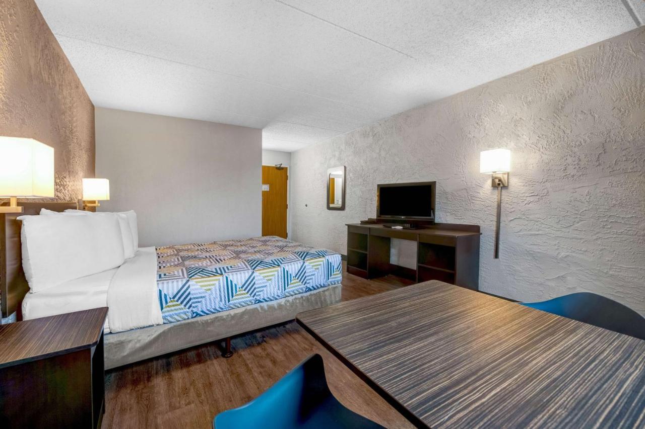 Motel 6-Elk Grove Village, Il - O'Hare Exteriör bild
